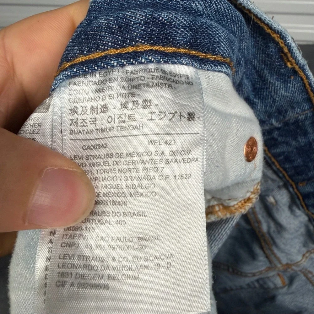 Levis 501 Original Fit Jeans Mens 42x30 Blue Denim Straight Leg Button Fly